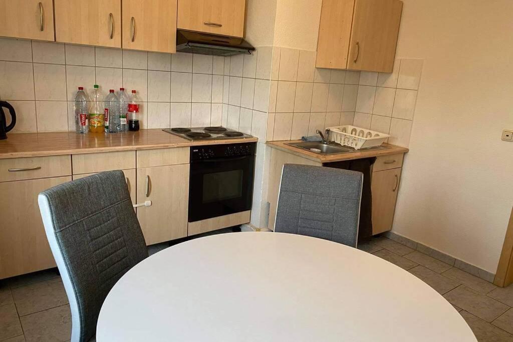Beste Lage In Rostock: 2-Zimmerwohnung Mit Balkon Im 1.Og Eksteriør billede